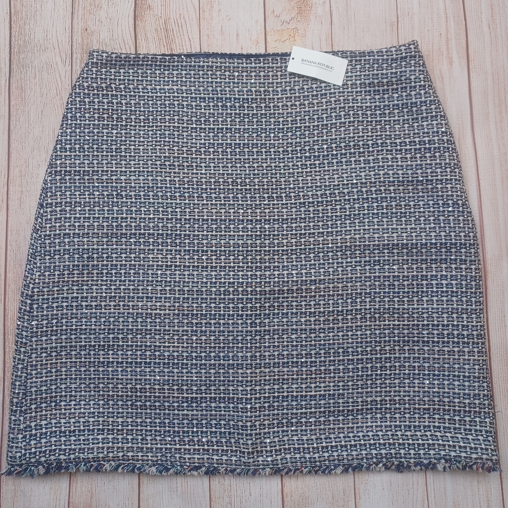 NWT BANANA REPUBLIC size 14 tall skirt